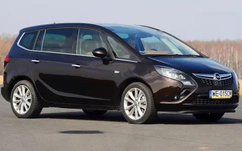 Opel Zafira C: jaki silnik diesla wybrać, aby zaoszczędzić?