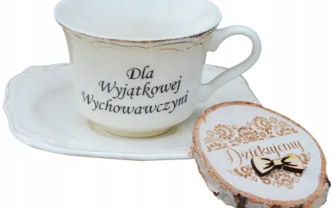 Jak podziękować wychowawczyni – wzruszające pomysły na podziękowania