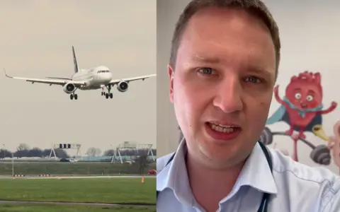 Lekarz wyjaśnia, jak radzić sobie z zapaleniem ucha podczas lotu samolotem. Na ekranie samolot lądujący na lotnisku.