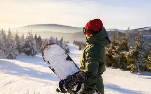 Jak hamować na snowboardzie? Poradnik dla początkujących (krok po kroku)