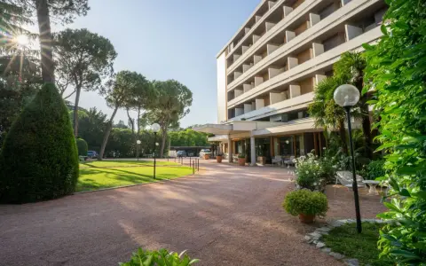 Hotel Terme delle Nazioni: Guida completa al tuo benessere a Montegrotto