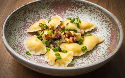 Bacówka Chyżne Menu: Odkryj smaki Orawy i zaplanuj wizytę!
