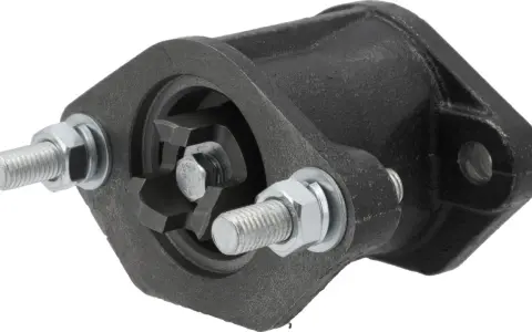 Czarne, metalowe mocowanie z ząbkowanym mechanizmem i śrubami, idealne jako adapter wom.