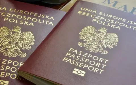 Ile kosztuje paszport dla dziecka? Sprawdź, jak zaoszczędzić