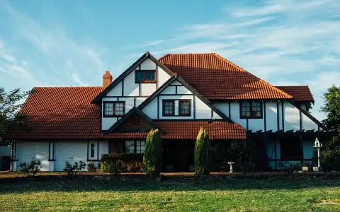 Czy ubezpieczenie budynków jest obowiązkowe? Sprawdź, co musisz wiedzieć