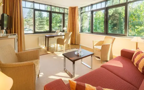 Parkhotel Güldene Berge Weißenfels: Ihr 4-Sterne-Juwel entdecken