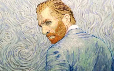 Vincent van Gogh, med sitt karaktäristiska röda skägg, blickar bortåt mot en virvlande, stjärnklar bakgrund. Hans syskon skulle känt igen hans intensiva blick.