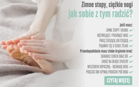 Dłonie masujące stopy, wskazówki jak poprawić krążenie w nogach: ogranicz sól, spaceruj, masuj nogi.