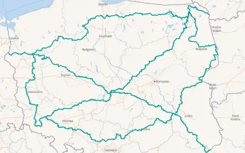 Mapa Polski z zaznaczonymi trasami motocyklowymi, obejmującymi region lubelski i inne części kraju.