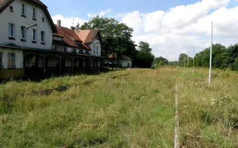 Jak dojechać do Połczyn-Zdrój PKP? Sprawdź trudności i alternatywy