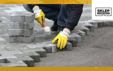 Ile kosztuje paleta kostki brukowej? Sprawdź ceny i różnice jakościowe