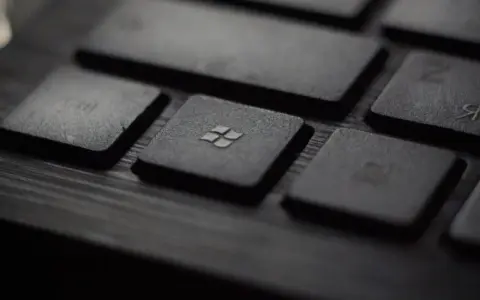 Klawisz Windows, klucz do panelu sterowania skrót klawiszowy.