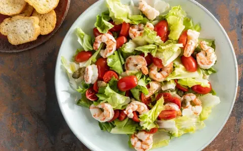 Insalata di Gamberi: Ricetta Perfetta, Idee Fresche e Consigli