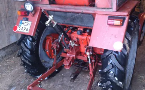 Zaczep do T-25 DIY: Zbuduj solidny i bezpieczny krok po kroku