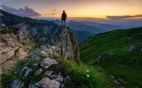 Gdzie w góry latem? Odkryj najlepsze miejsca na wakacje w naturze