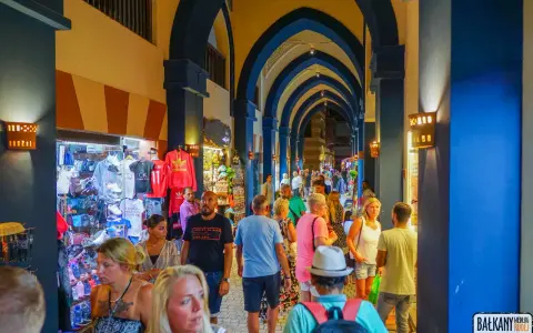 Port Ghalib: Pamiątki, autentyczność i sprytne zakupy
