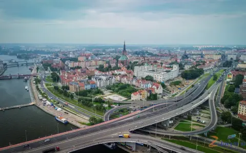 Szczecin: Ile km do Berlina, Poznania, morza? Planuj podróż!