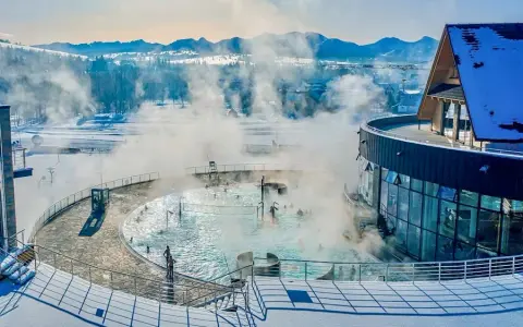 Zakopane: atrakcje, szlaki, termy Twój przewodnik po Tatrach!