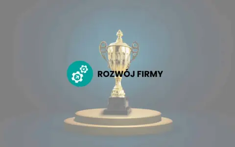 Złoty puchar na podium, symbol sukcesu i rozwoju firmy. Jubileuszówka dla najlepszych!