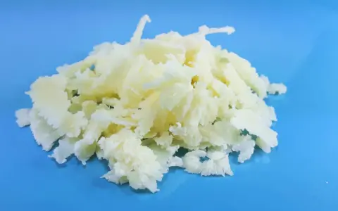 Jak zrobić parmezan w domu – prosty przepis na pyszny ser