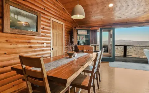 Casa Montaña: Conoce los mejores restaurantes y alojamientos únicos