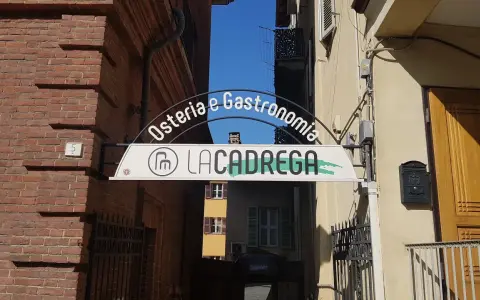 Osteria La Cadrega Moncalieri: Sapori Piemontesi Autentici