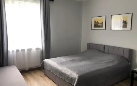 Gdańsk: Noclegi od 30 zł! Jak znaleźć idealne zakwaterowanie?