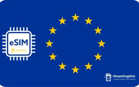 eSIM od RoamingSim to Twój klucz do swobodnego internetu mobilnego za granicą, z symbolem Unii Europejskiej.