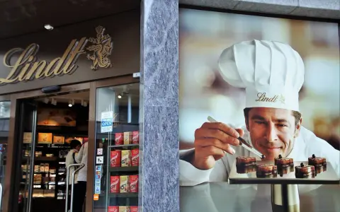 Czapka kucharska: Toque blanche. Co symbolizuje i skąd się wzięła?