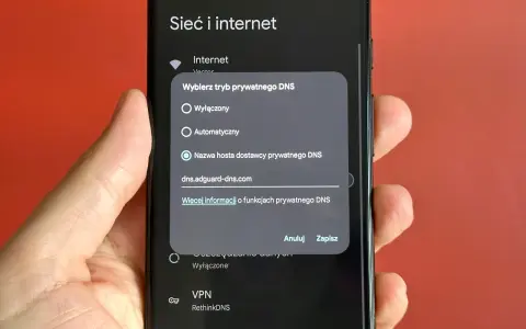 Jak usunąć reklamy z Google? Ustaw prywatny DNS na dns.adguard-dns.com w ustawieniach telefonu.