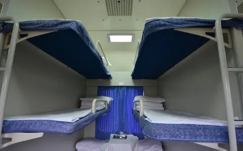 Jak wygląda wagon sypialny w intercity? Zobacz jego unikalne cechy