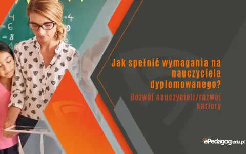 Nauczycielka z uczennicą przy tablicy, omawiające wymagania na nauczyciela dyplomowanego. Rozwój zawodowy kluczem do sukcesu.