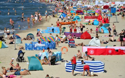 Czy można się kąpać w Bałtyku? Sprawdź niebezpieczeństwa i zalecenia