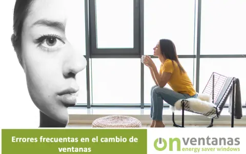Mujer bebe té junto a ventanas modernas. La Xunta ofrece ayudas para cambiar ventanas, evitando errores comunes.