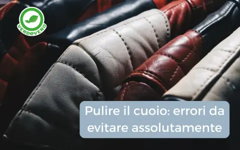 Dettagli di borse in pelle trapuntata di vari colori. Impara come pulire una borsa di pelle evitando errori comuni.