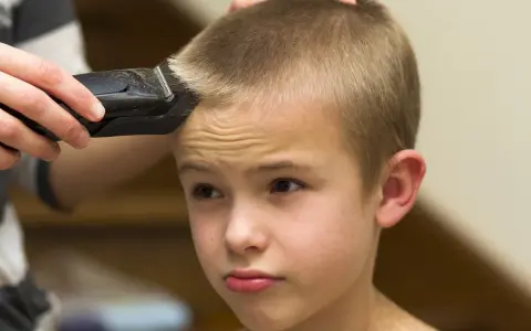 Cortes de pelo cortos para niños que funcionan de verdad