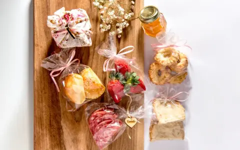 Bomboniera Gastronomica: Idee, Costi e Personalizzazione per il Tuo Evento