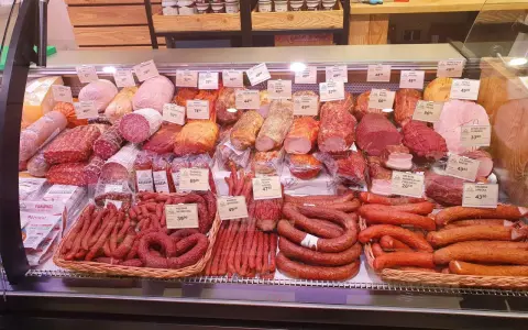 Bacówka Królowej Jadwigi – tradycyjne smaki i unikalne rękodzieło w Krakowie