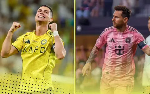 Ronaldo w żółtej koszulce świętuje, obok Messi w różowej. Kto ma więcej goli?