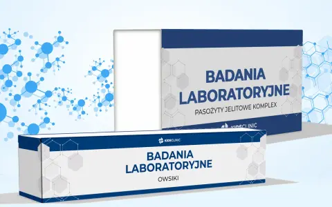 Zestaw do badania na pasożyty jelitowe. Dwa opakowania z napisem "BADANIA LABORATORYJNE" i logo KidsClinic.