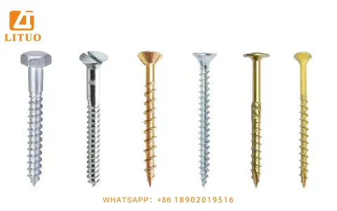 Seis tipos de tornillos diferentes, plateados y dorados, con cabezas hexagonales, ranuradas y avellanadas.