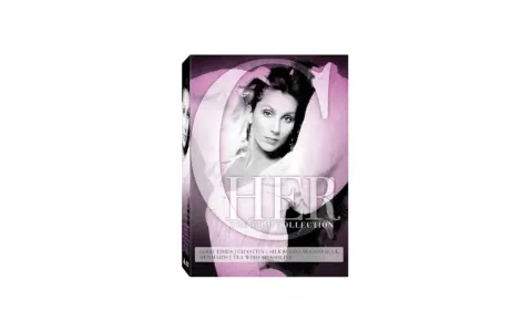 DVD-omslag för "HER The Film Collection" med Cher. Samlingen innehåller filmer som "Good Times" och "Moonstruck".