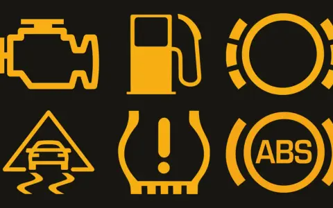 Gelbe auto symbole bedeutung: Motor, Tank, Bremsflüssigkeit, ESP, Reifendruck, ABS. Wichtige Warnleuchten für Ihre Sicherheit.