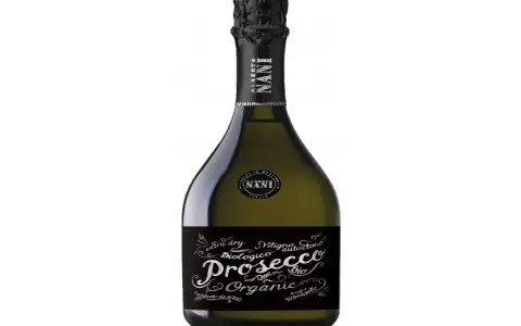 Butelka Prosecco Organic Alberto Nani. Czy wiesz, ile procent ma prosecco? To wino ma 11% alkoholu.