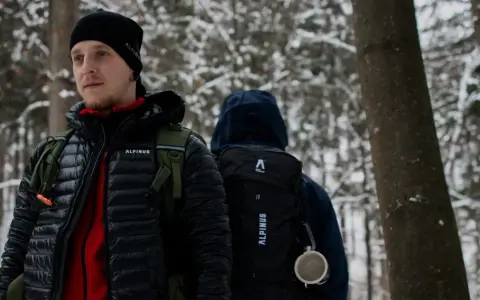 Jaka kurtka w góry zimą? Kompletny poradnik: Membrana i ocieplina