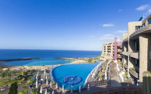 Gloria Palace Royal: Tu oasis de lujo con vistas infinitas en Mogán