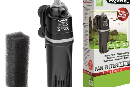 Czarny filtr wewnętrzny do akwarium AquaL FAN FILTER MINI PLUS z gąbką. Idealny do zbiorników 30-60 litrów.