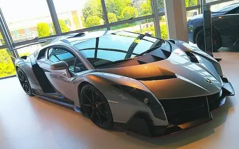Ile kosztuje przejażdżka Lamborghini w Polsce? Cennik i porady