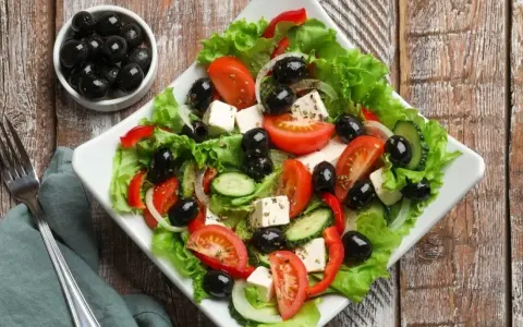 Salade Grecque Authentique : Recette Facile & Secrets de Chef