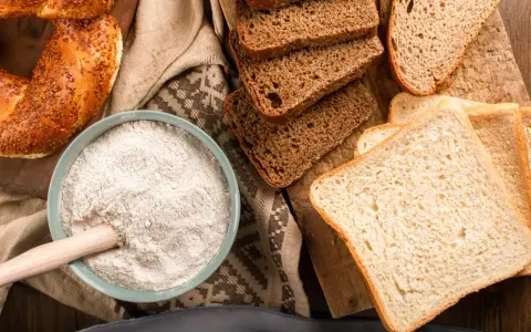 Leczenie celiakii: Dieta kluczem, leki wsparciem. Co z przyszłością?